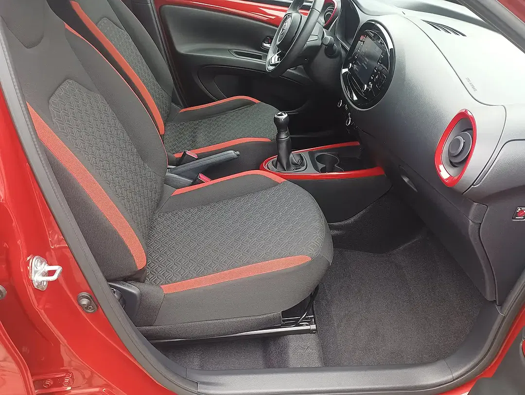 Toyota Aygo X - Thumbnail 13