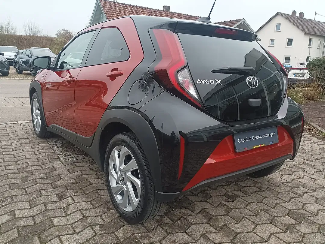 Toyota Aygo X - Thumbnail 3