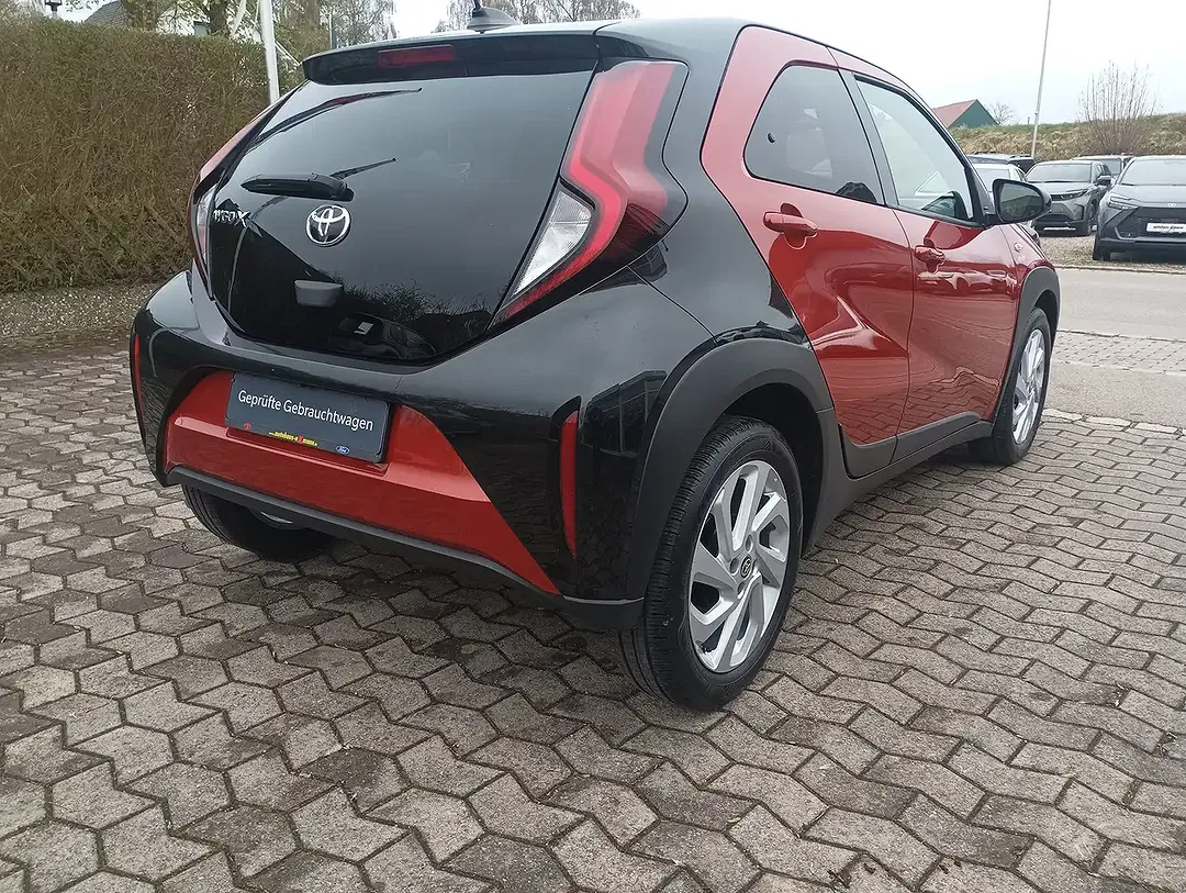Toyota Aygo X - Thumbnail 5
