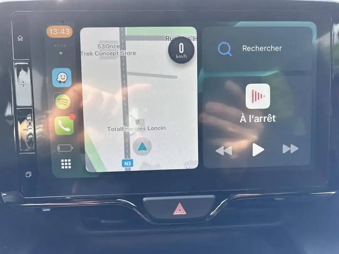 Toyota Yaris Cross Plus - Thumbnail 8