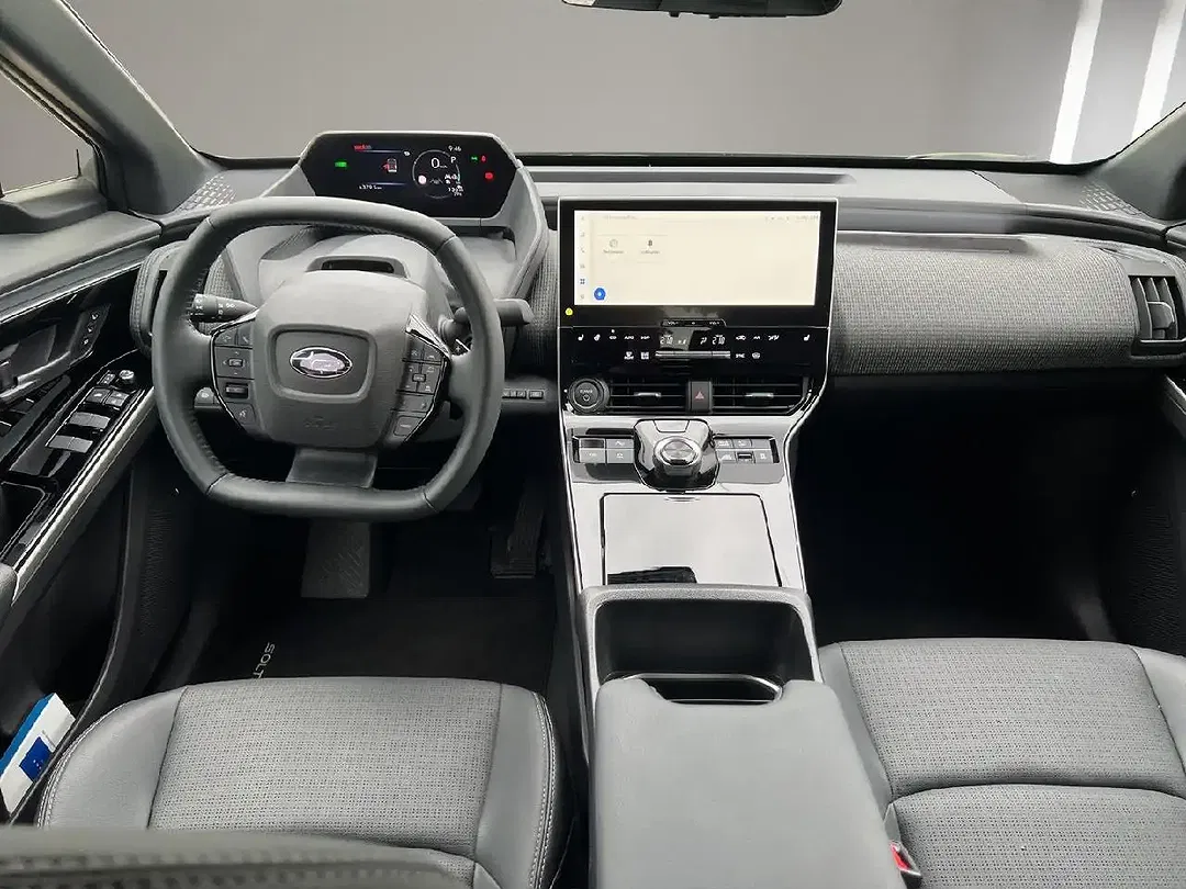 Subaru Solterra Platinum Plus - Thumbnail 14