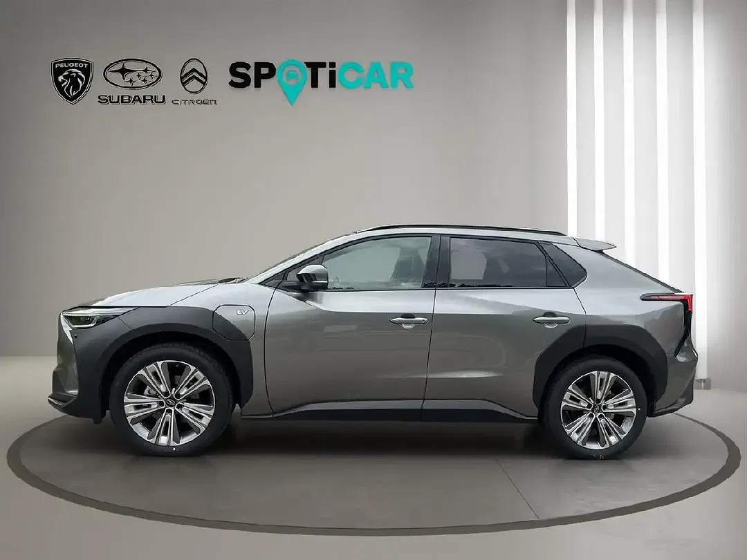 Subaru Solterra Platinum Plus - Thumbnail 5