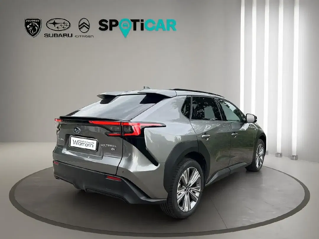 Subaru Solterra Platinum Plus - Thumbnail 8