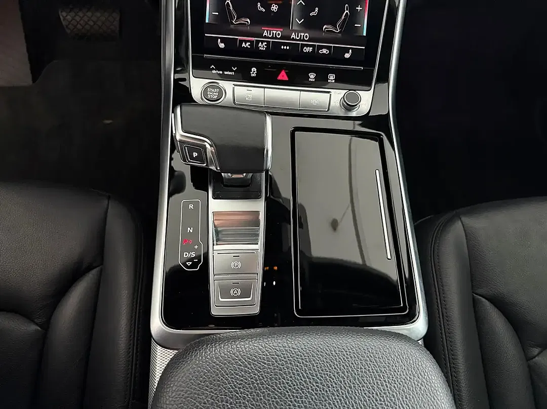 Audi Q7 55 TFSI e PHEV quattro - Thumbnail 13