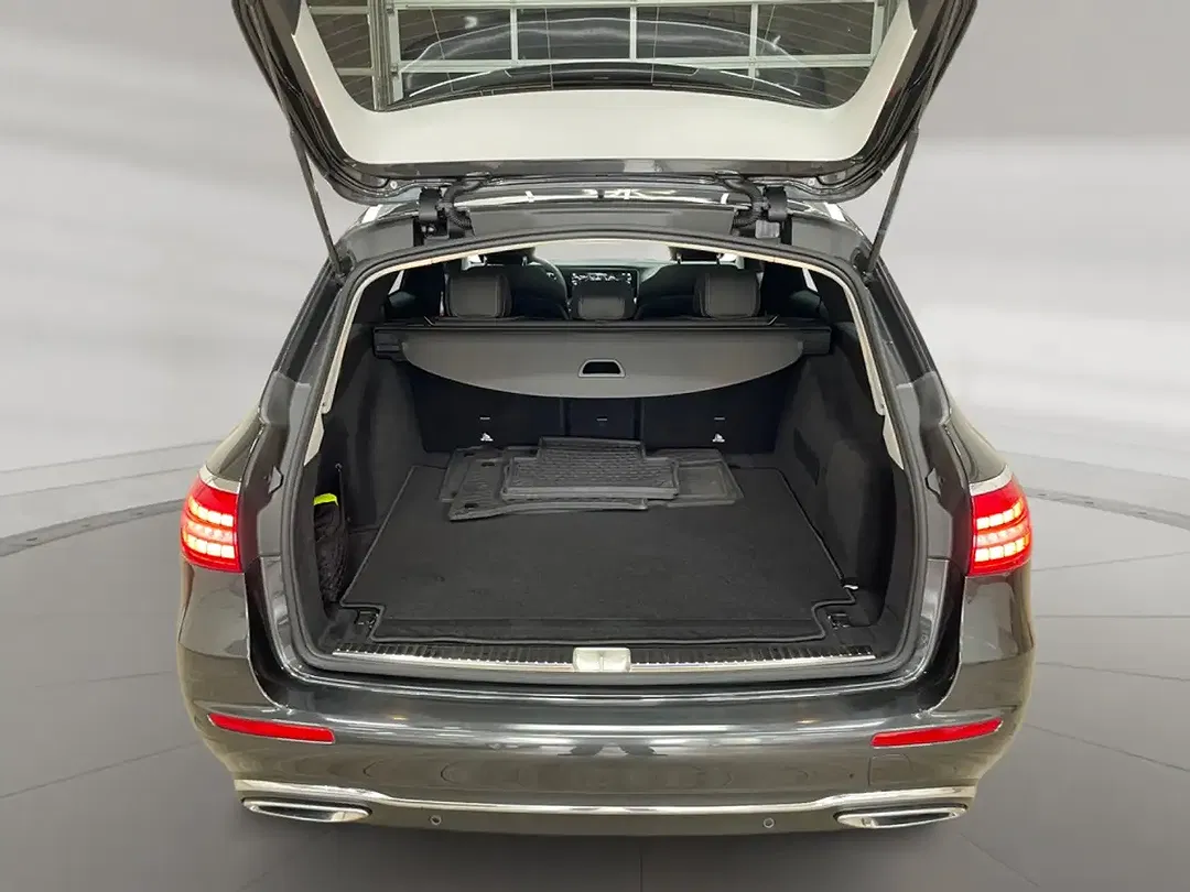 Mercedes-Benz E 220 MBUX Avantgarde - Thumbnail 12