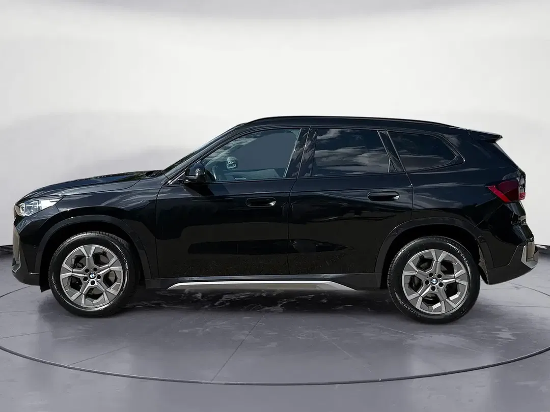 BMW X1 sDrive xLine - Thumbnail 2