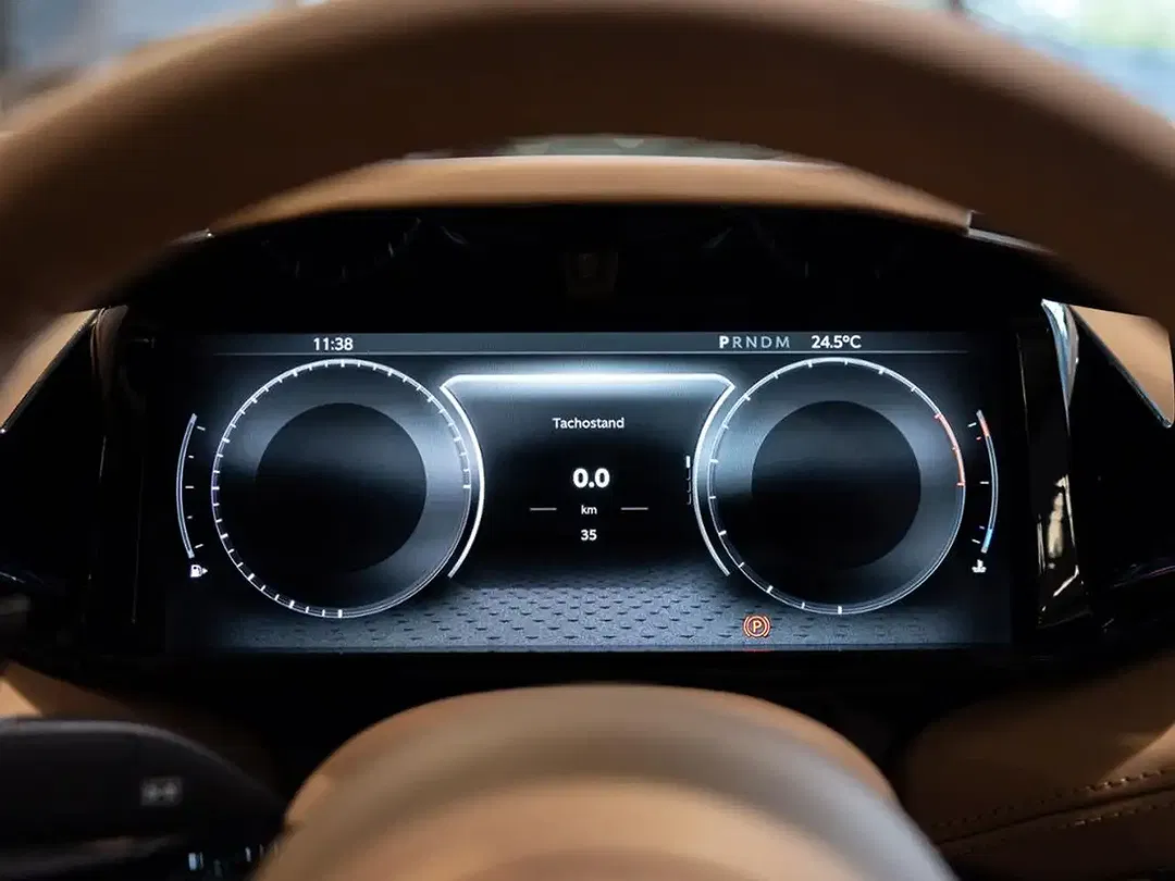 Aston Martin DB12 S Coupe - Thumbnail 7