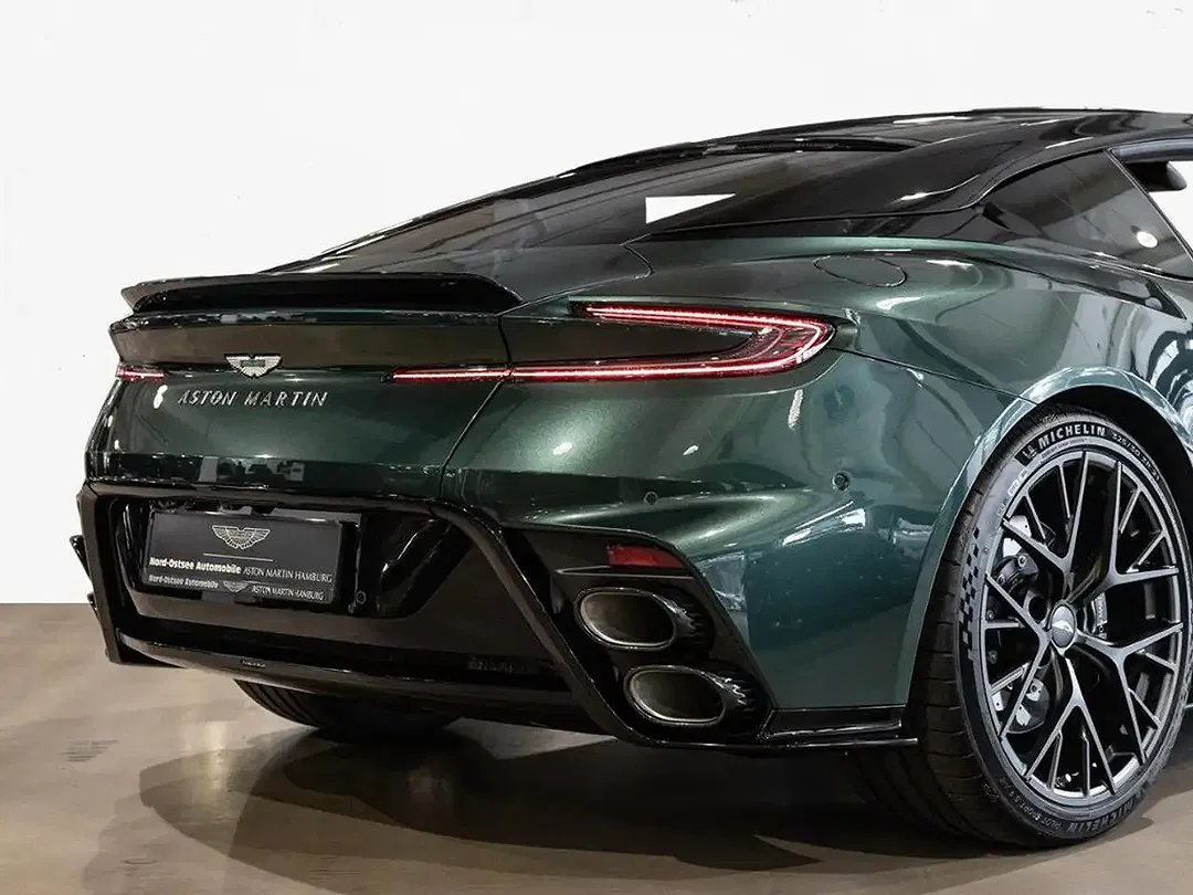 Aston Martin DB12 S Coupe - Thumbnail 9