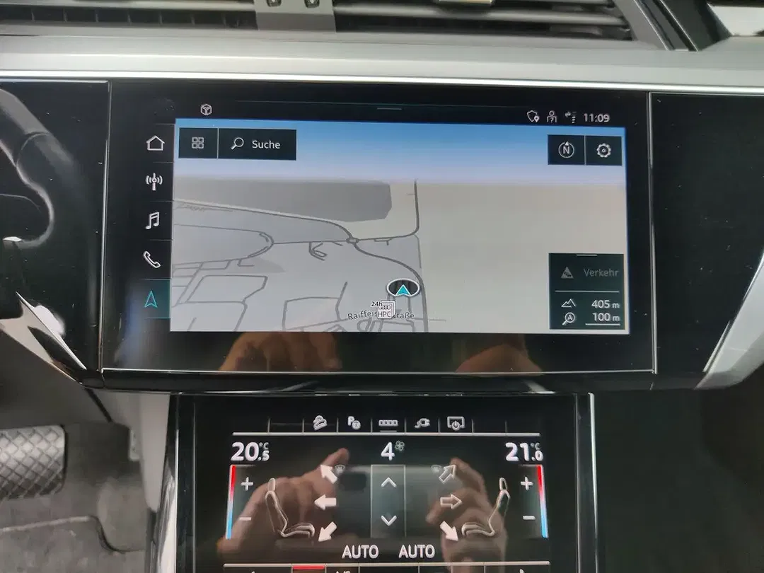 Audi Q8 e-tron 50 quattro Matrix LED S line - Thumbnail 12