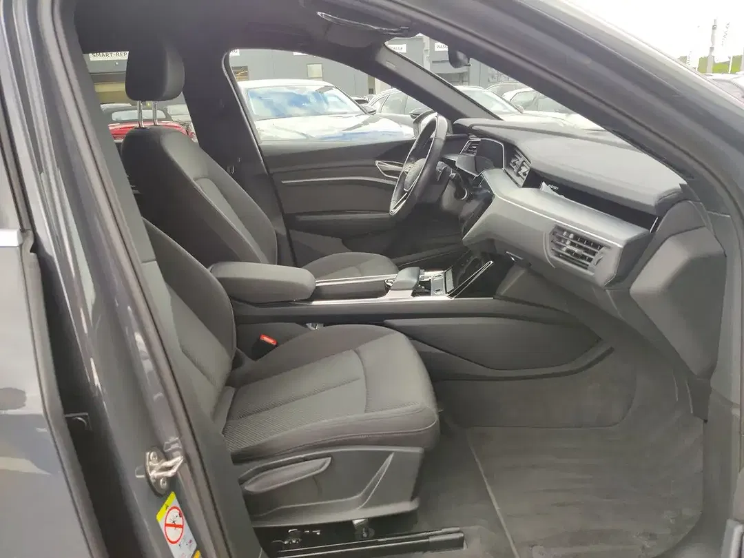 Audi Q8 e-tron 50 quattro Matrix LED S line - foto 15