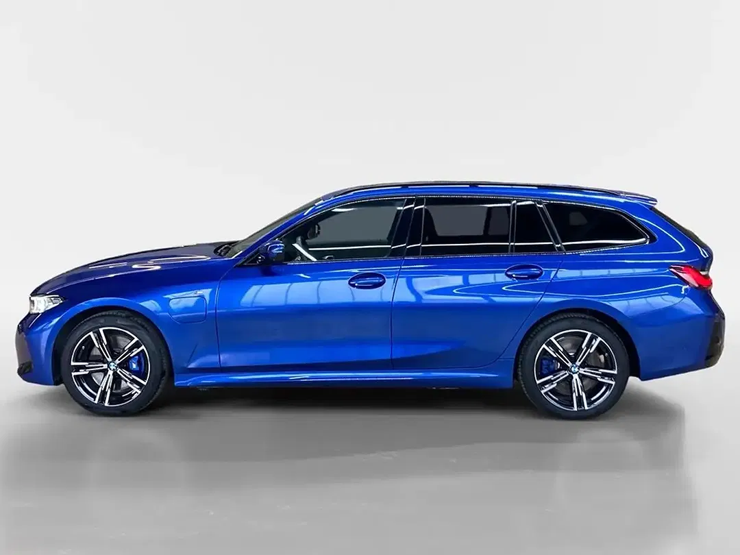 BMW 330 M Sport - Thumbnail 4
