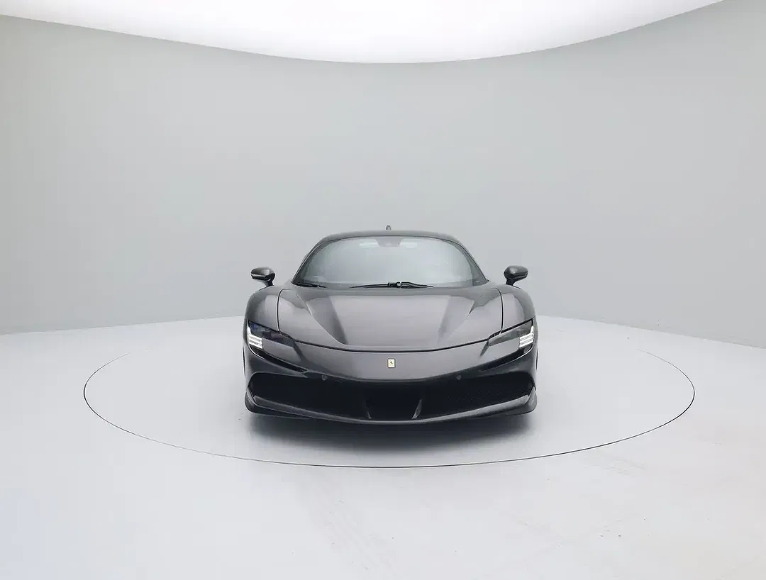 Ferrari SF90 Stradale - Thumbnail 3