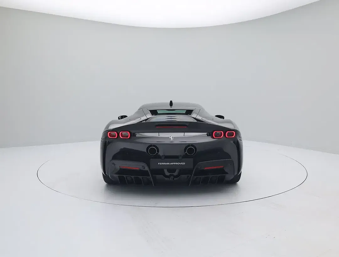 Ferrari SF90 Stradale - Thumbnail 8