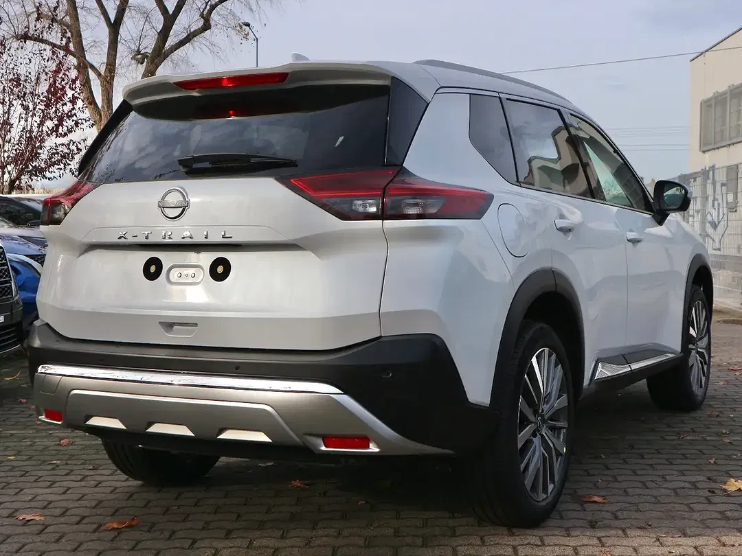 Nissan X-Trail 1.5 VC-T MHEV Tekna+ - Thumbnail 6