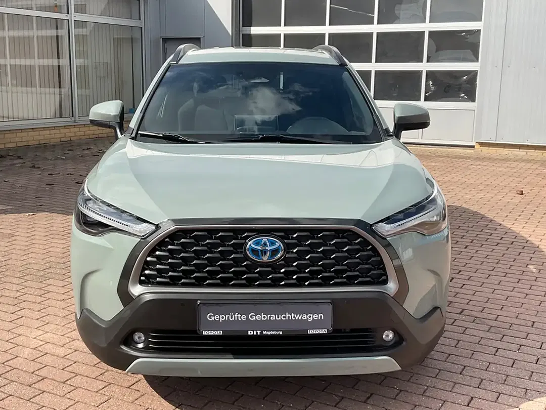 Toyota Corolla Cross Team Deutschland - Thumbnail 3