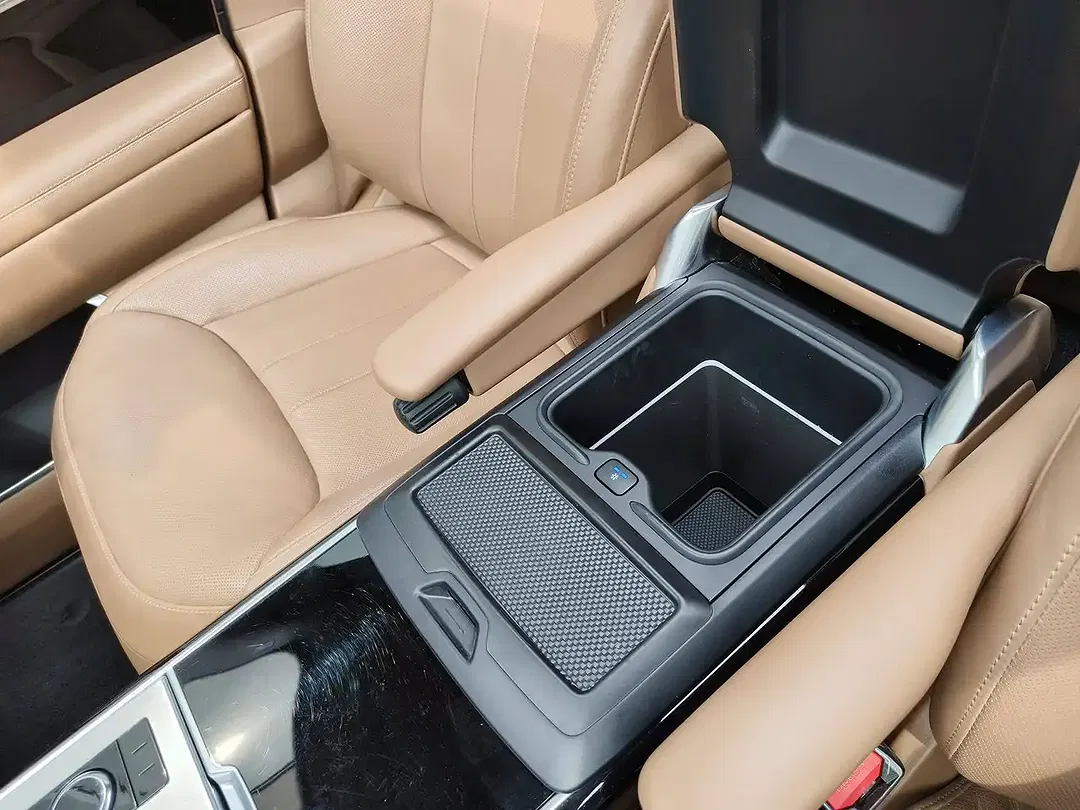 Land Rover Range Rover Autobiography - Thumbnail 13