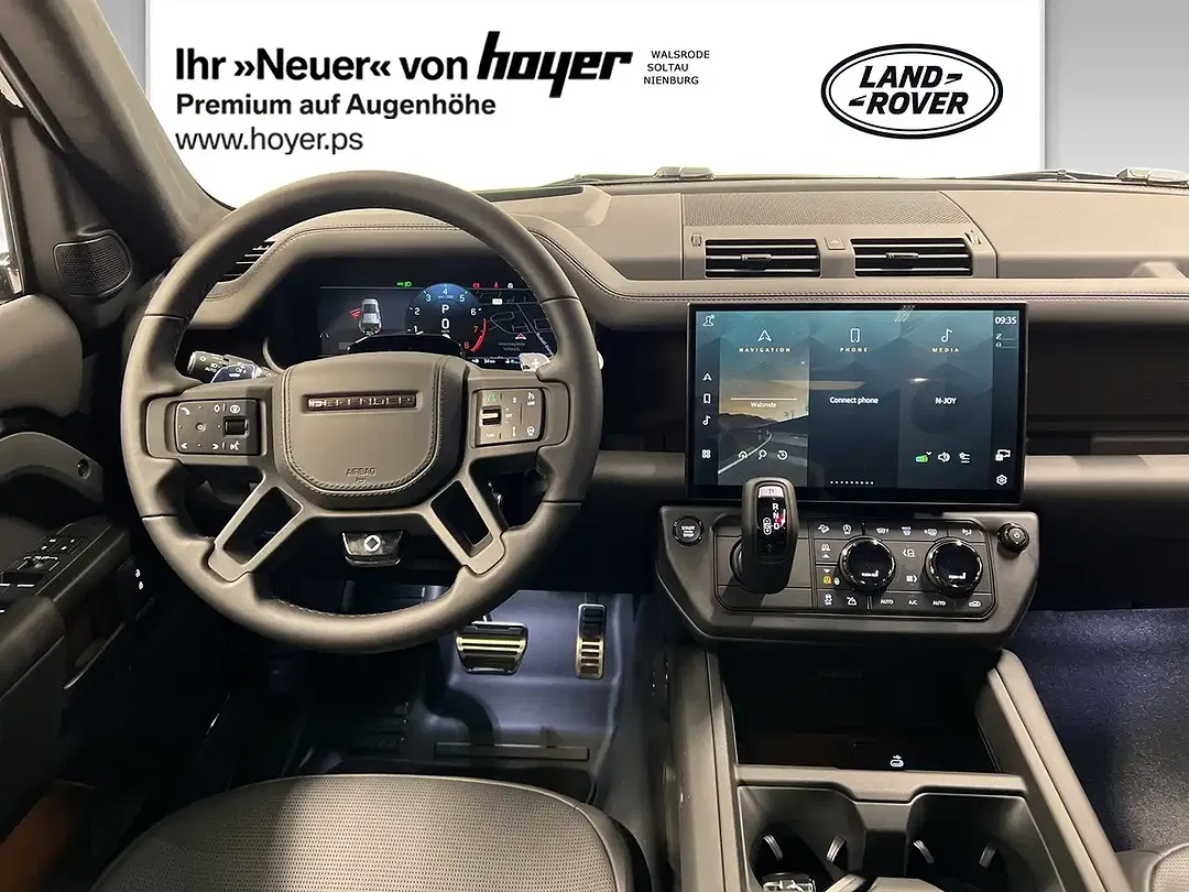 Land Rover Defender P635 4.4 OCTA Black Edition 110 - Thumbnail 5