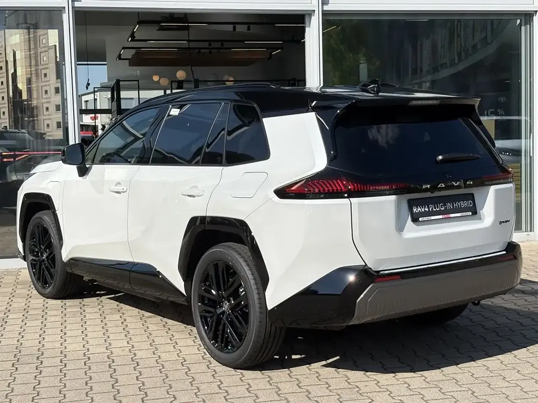 Toyota RAV 4 PHEV Style - Thumbnail 5