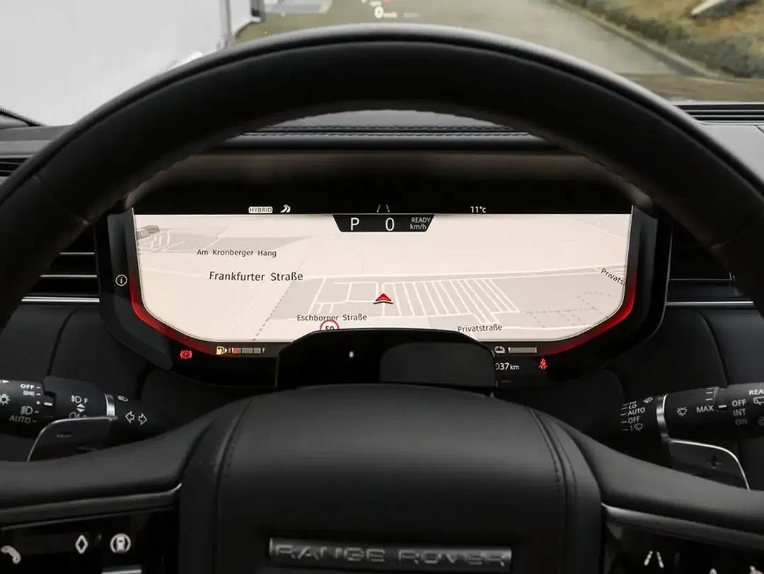 Land Rover Range Rover P550e Hybrid SV - Thumbnail 29