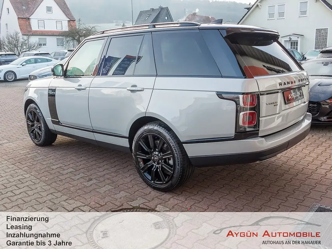 Land Rover Range Rover P400e Westminster - Thumbnail 4