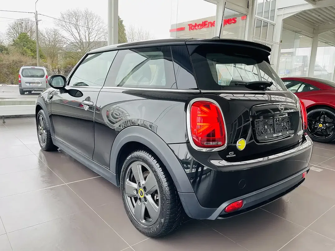 MINI Cooper SE - Thumbnail 7