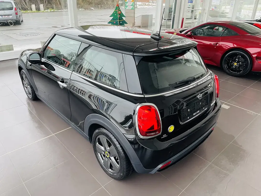 MINI Cooper SE - Thumbnail 8