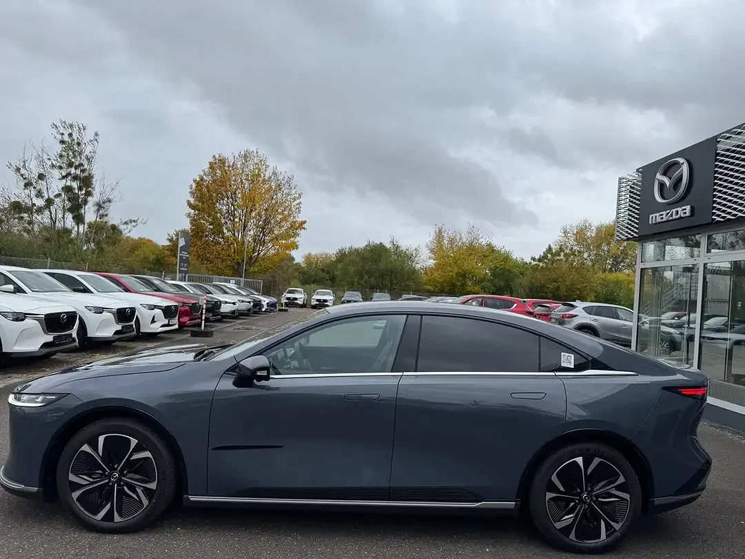 Mazda 6e EV Takumi - Thumbnail 4