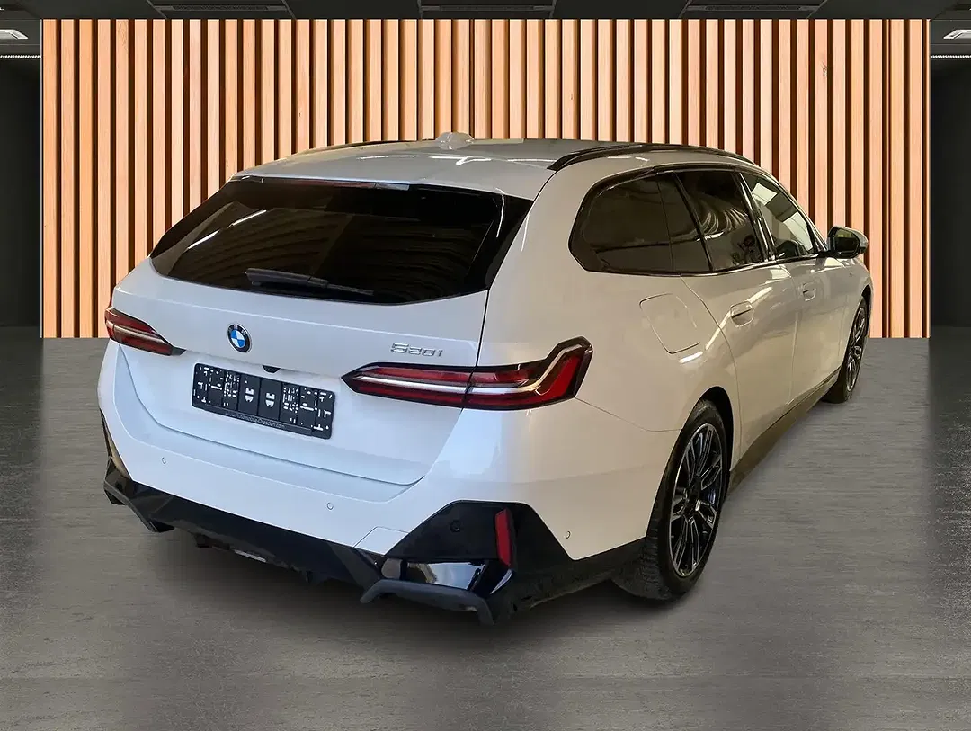BMW 520 M Sport - Thumbnail 6