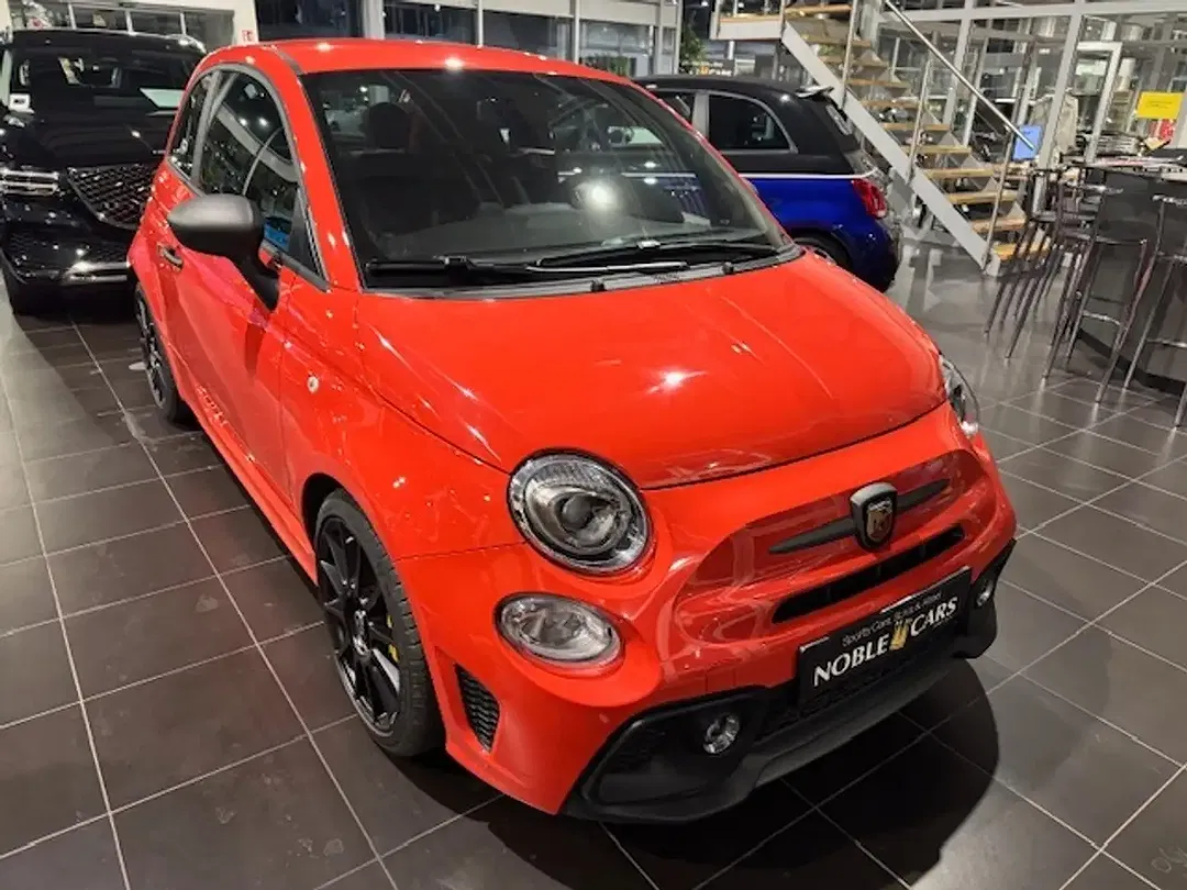Abarth 695 - Thumbnail 13