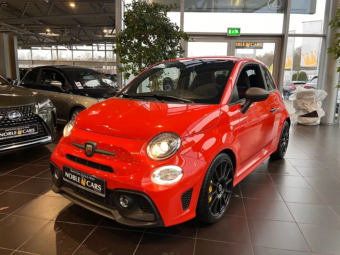 Abarth 695 - Thumbnail 3