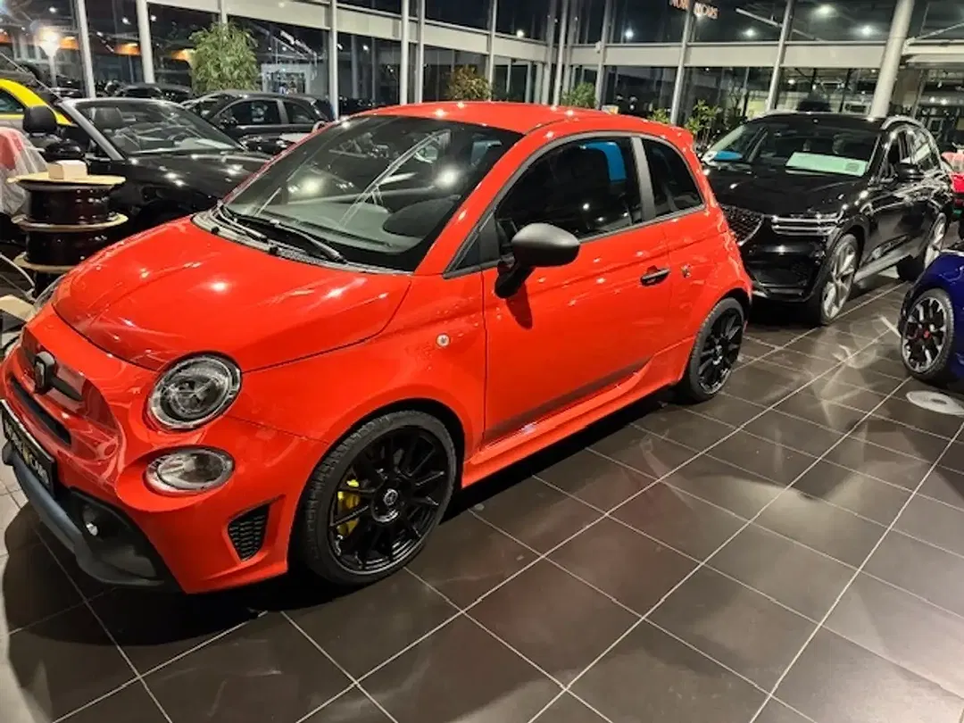 Abarth 695 - Thumbnail 6