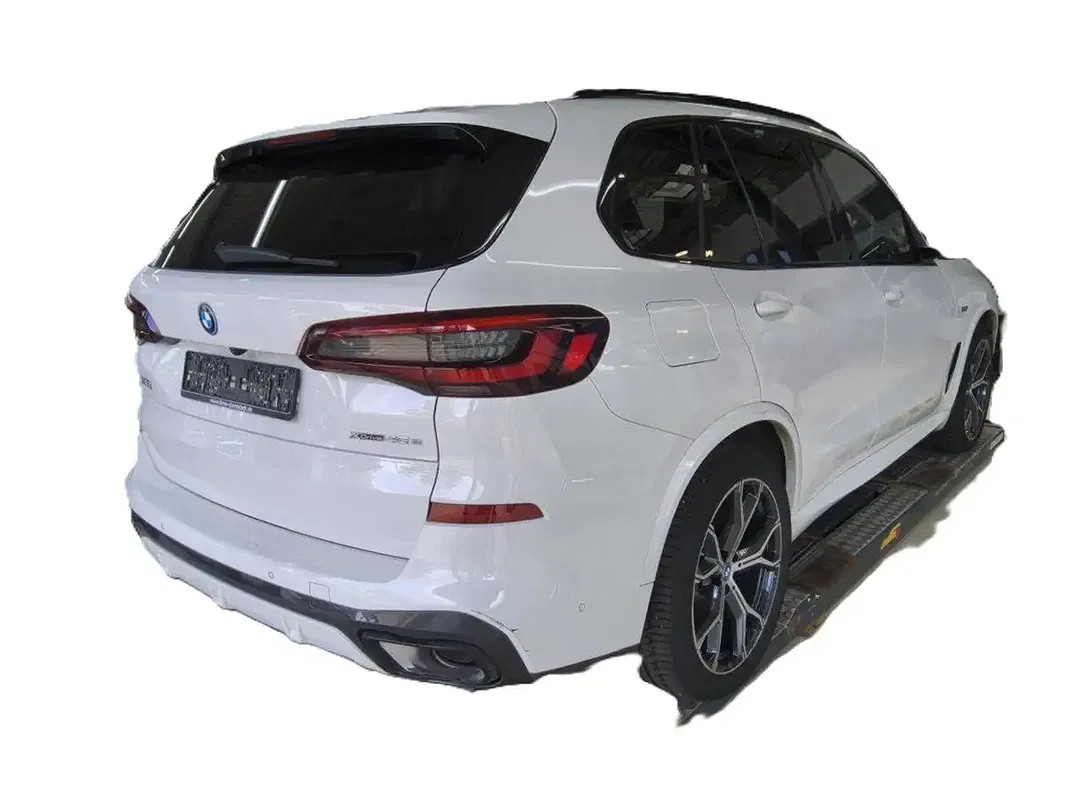 BMW X5 xDrive M Sport - Thumbnail 5