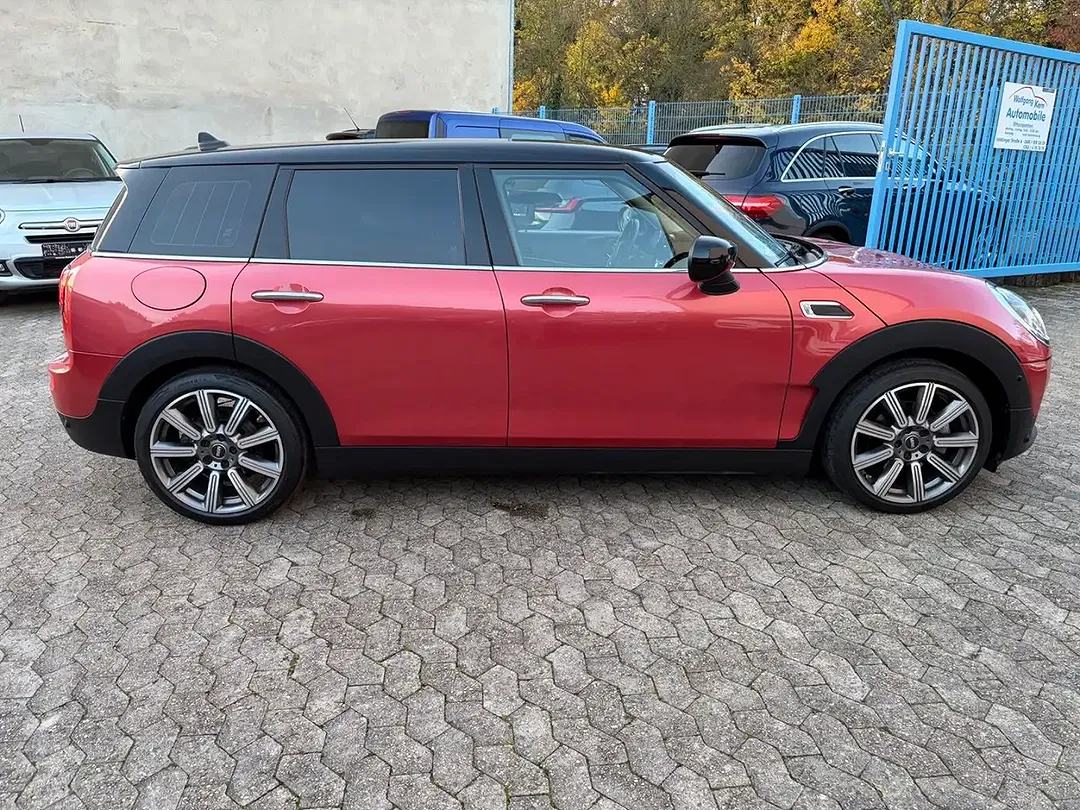MINI Cooper Clubman - Thumbnail 4