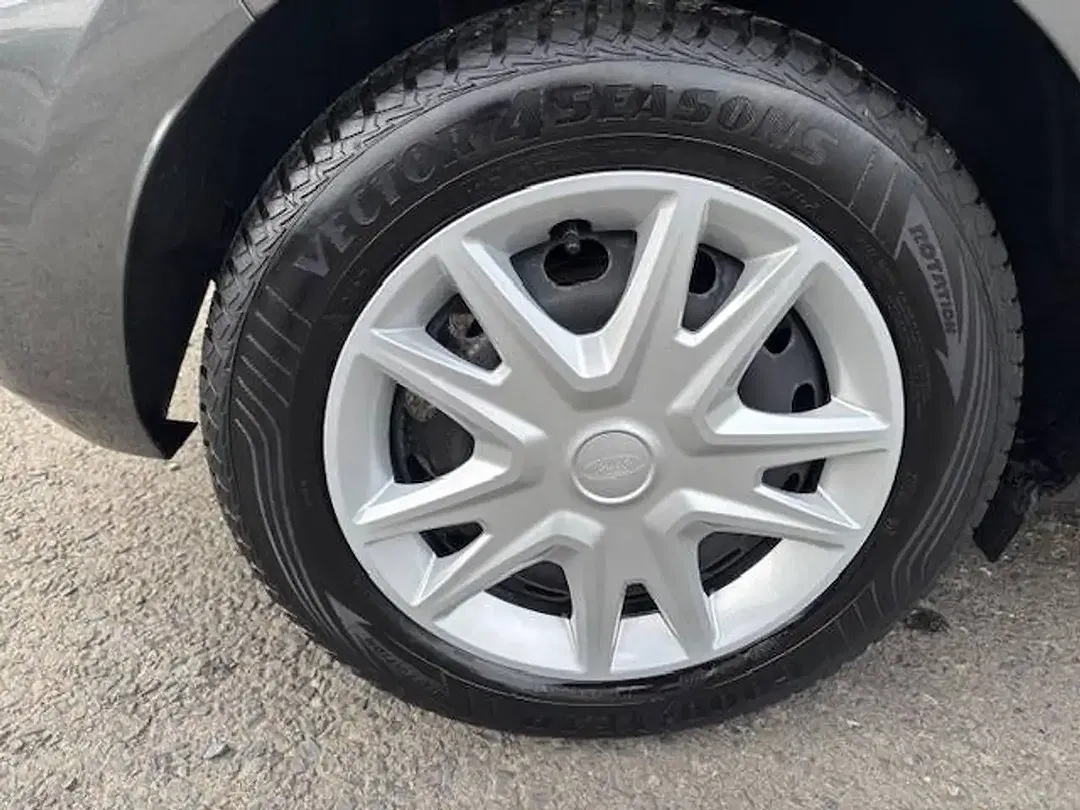 Ford Fiesta Cool & Connect - Thumbnail 6