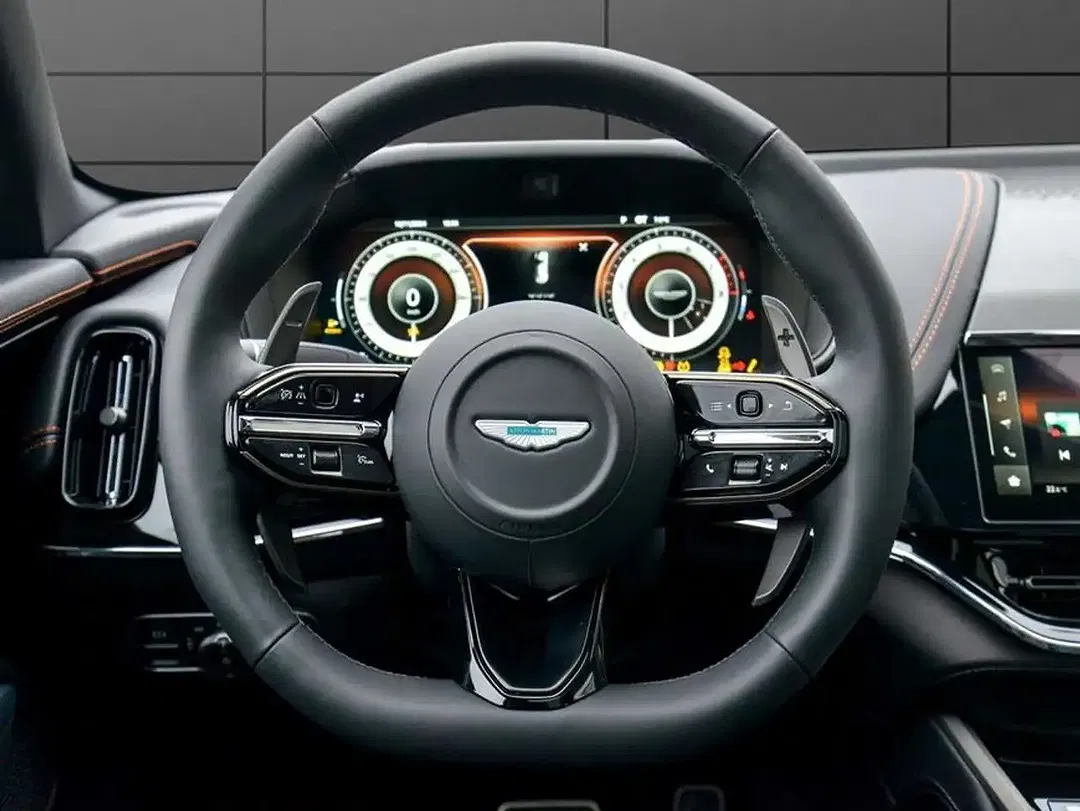 Aston Martin DBX 707 - Thumbnail 10