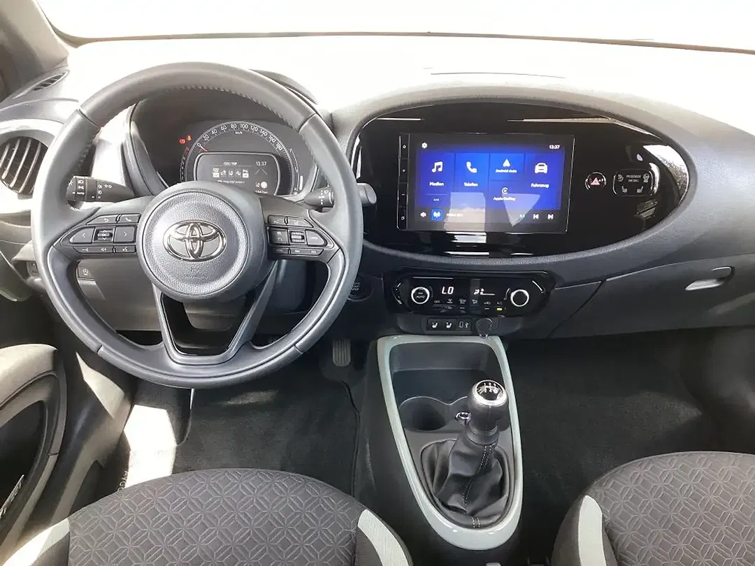 Toyota Aygo X - Thumbnail 9