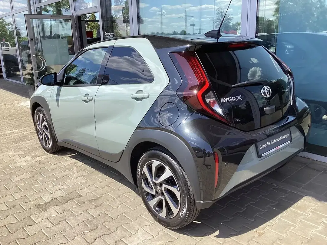 Toyota Aygo X - Thumbnail 3