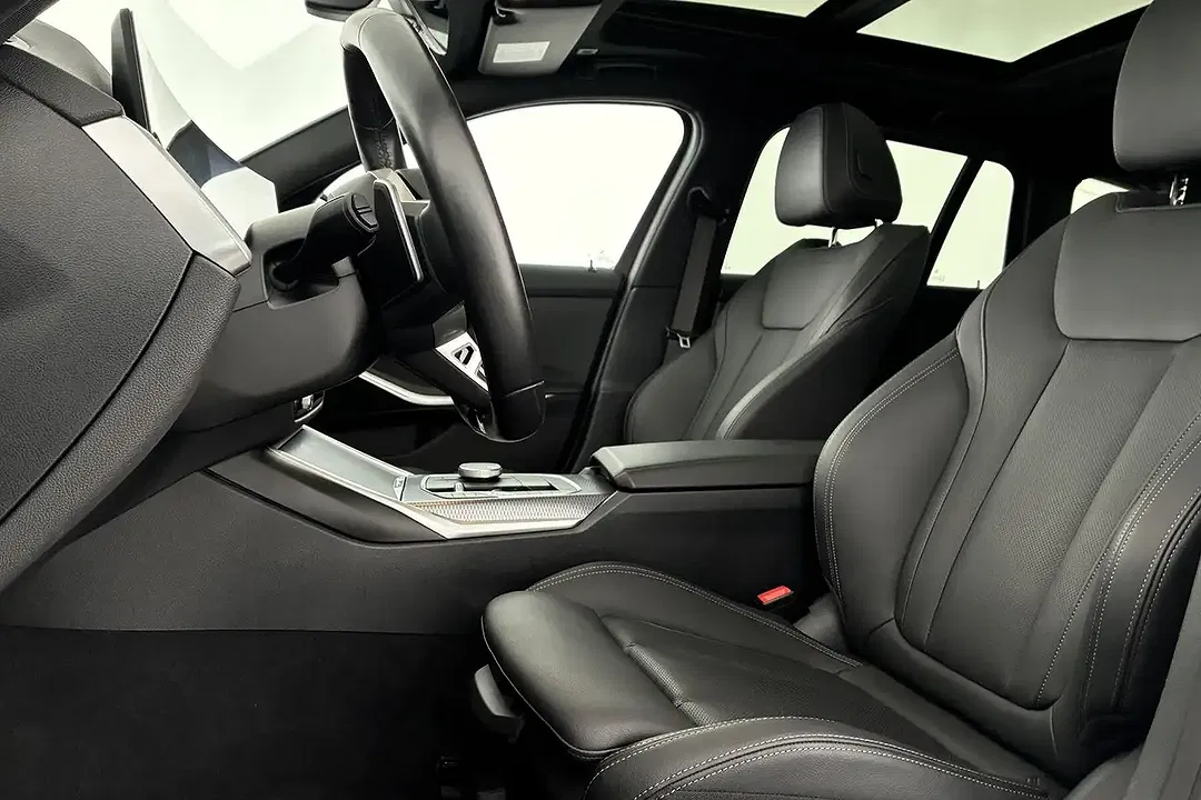 BMW 320 xDrive M Sport - Thumbnail 8