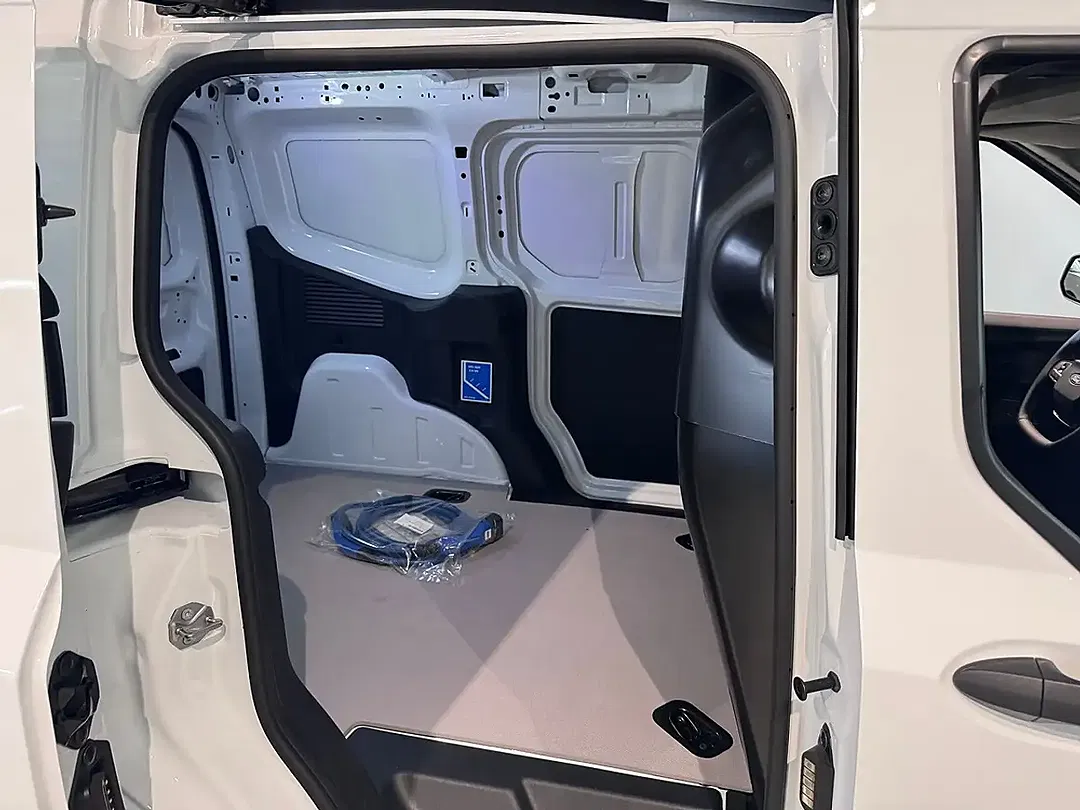 Ford Tourneo Courier Trend - Thumbnail 7