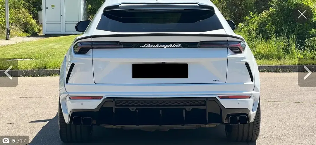 Lamborghini Urus - Thumbnail 3