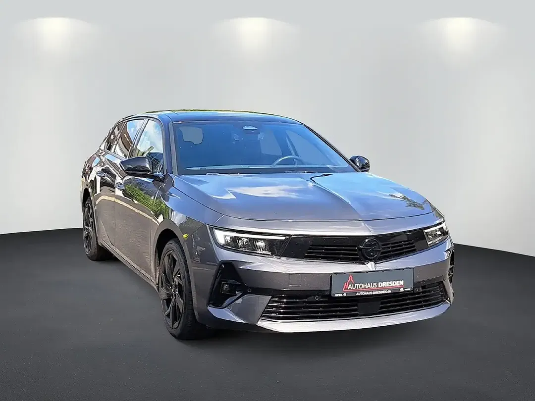Opel Astra 1.5 D GS - Thumbnail 1