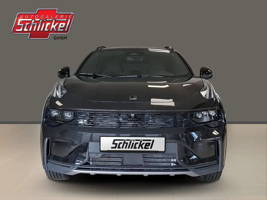 Lynk & Co 01 - Thumbnail 3