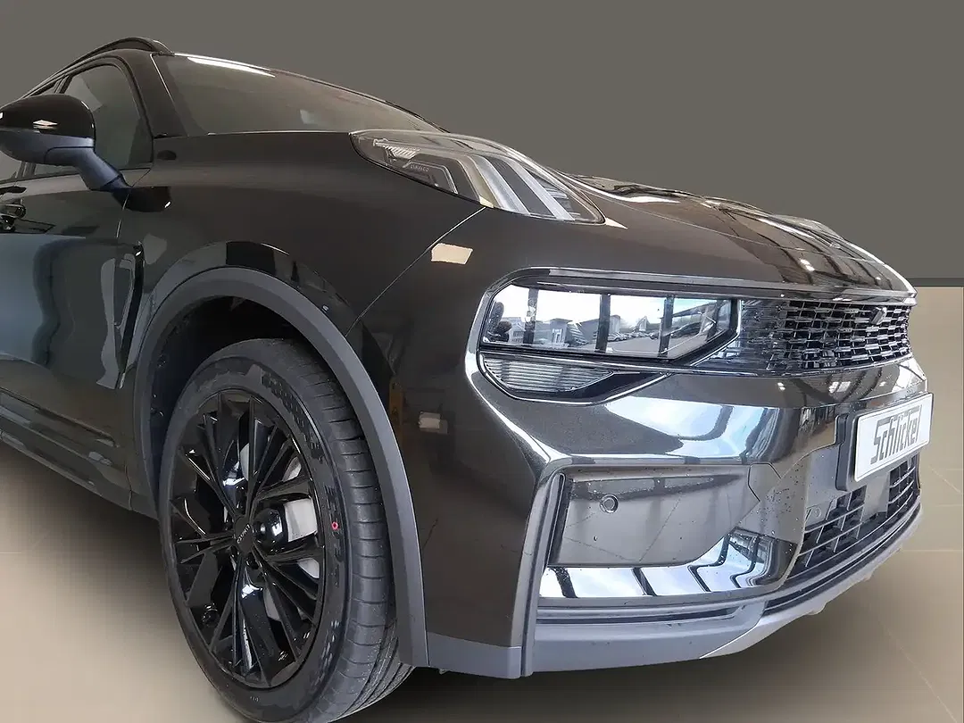 Lynk & Co 01 - Thumbnail 5