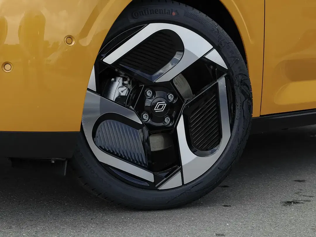 Renault Twingo E-Tech Evolution - Thumbnail 10