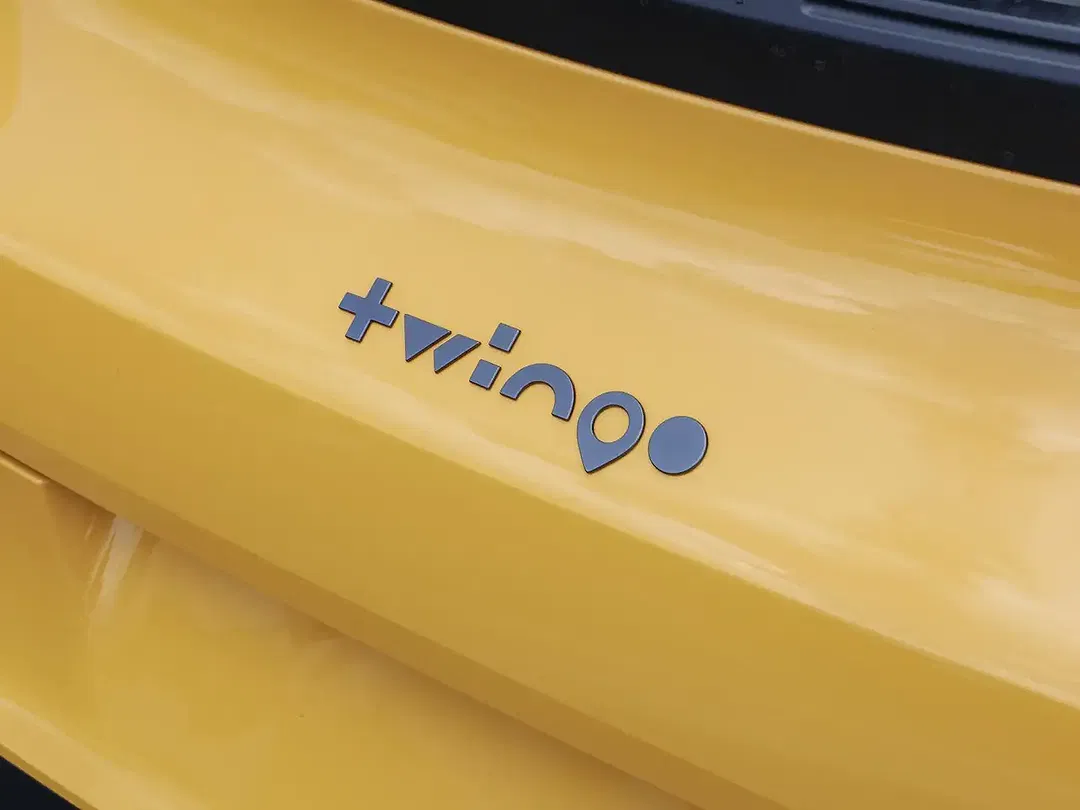 Renault Twingo E-Tech Evolution - Thumbnail 13