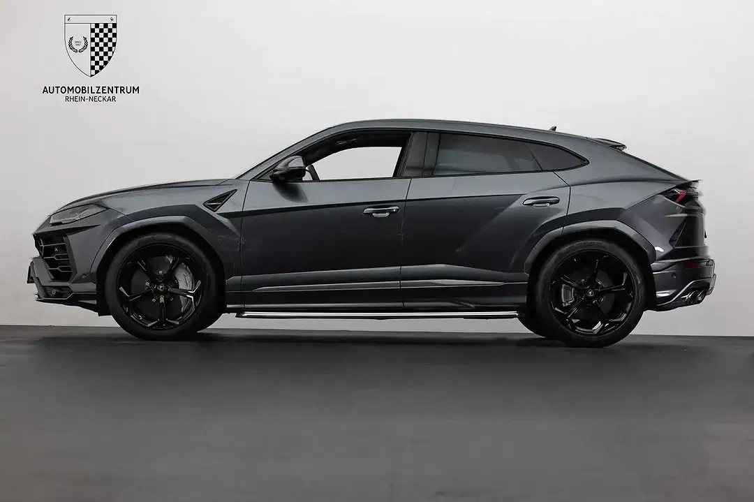 Lamborghini Urus - Thumbnail 8