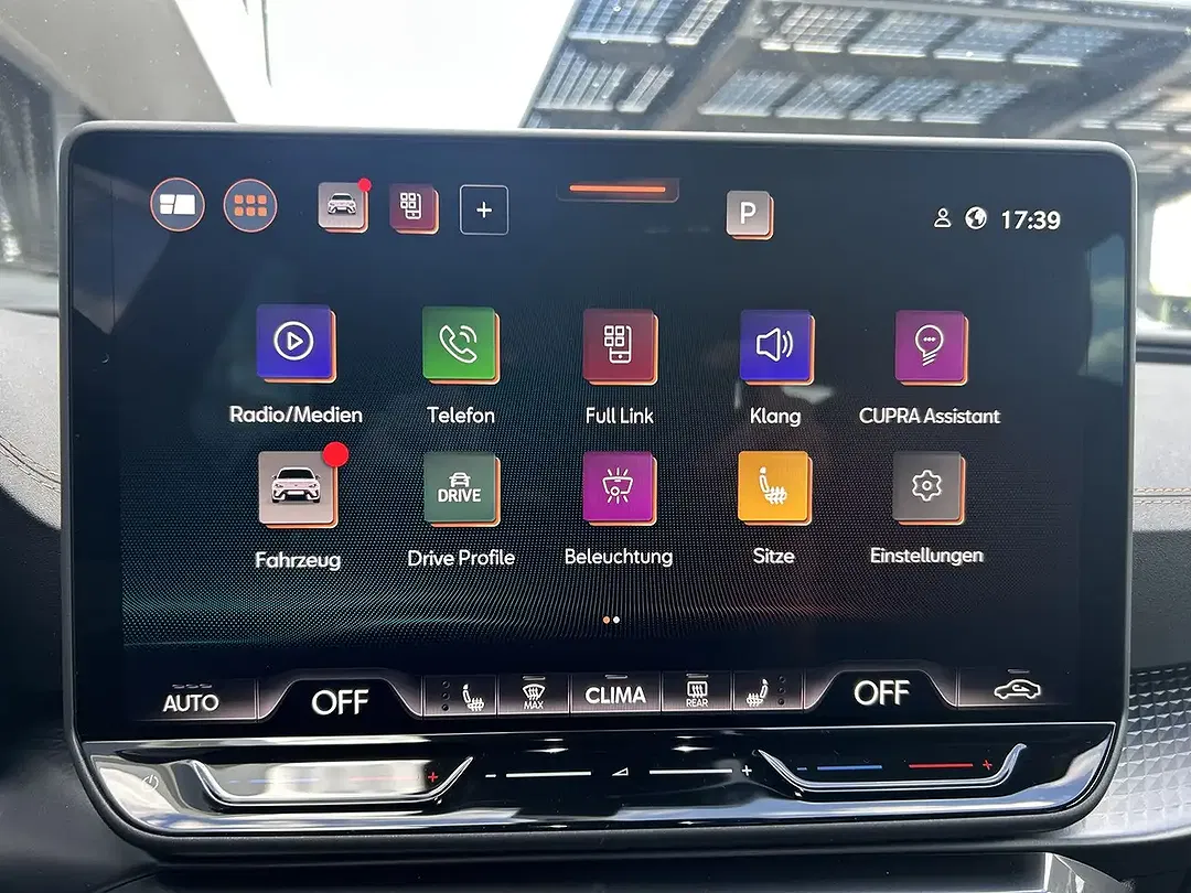 CUPRA Leon 1.5 eTSI DSG Sportstourer - Thumbnail 13