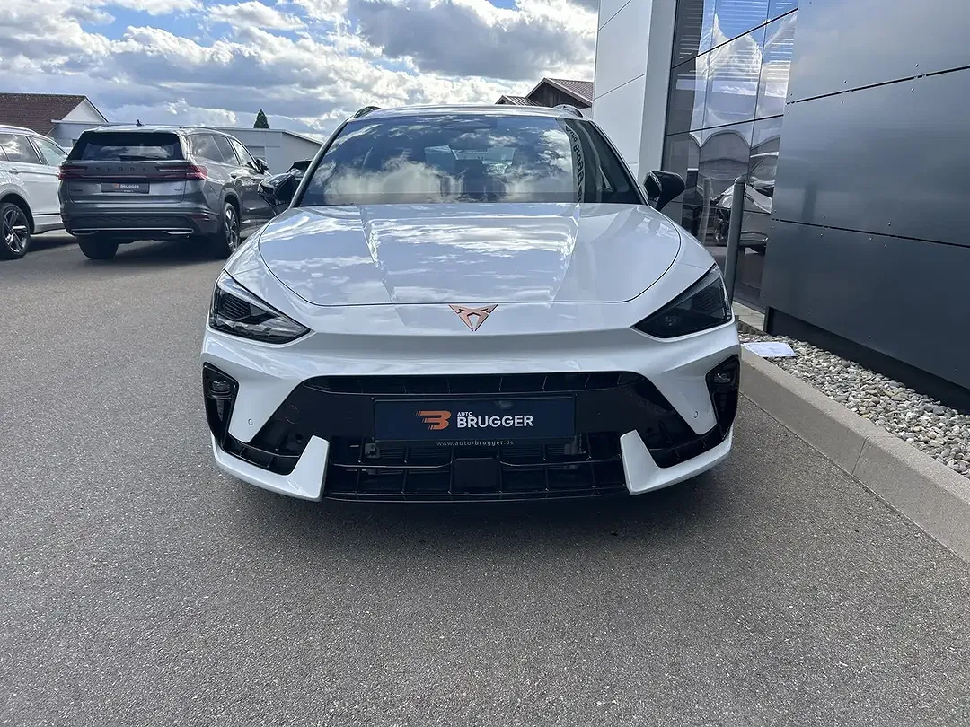 CUPRA Leon 1.5 eTSI DSG Sportstourer - Thumbnail 3