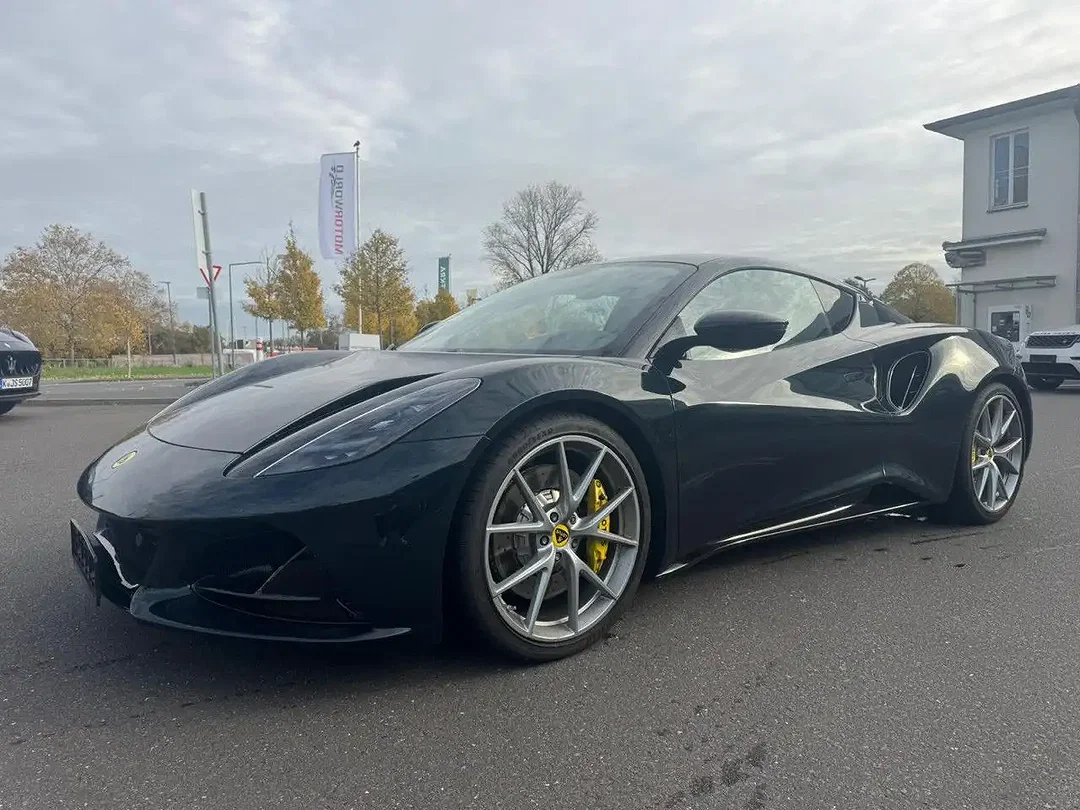 Lotus Emira i4 First Edition - Afbeelding 1