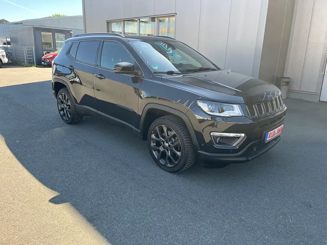 Jeep Compass PHEV Hybrid 4x4 S - Thumbnail 3